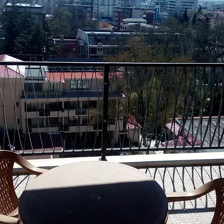 דירה One-bedroom Private In Royal Beach *
