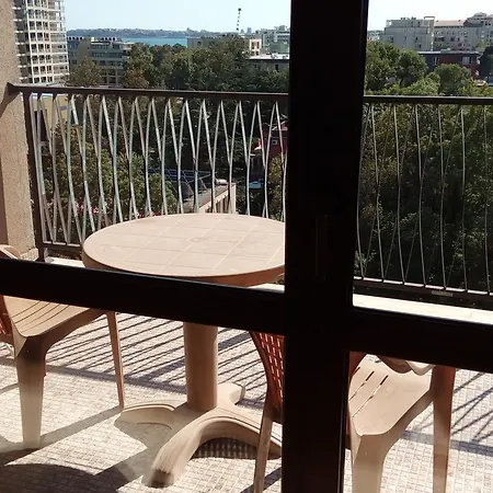 One-bedroom Private In Royal Beach סאני ביץ'