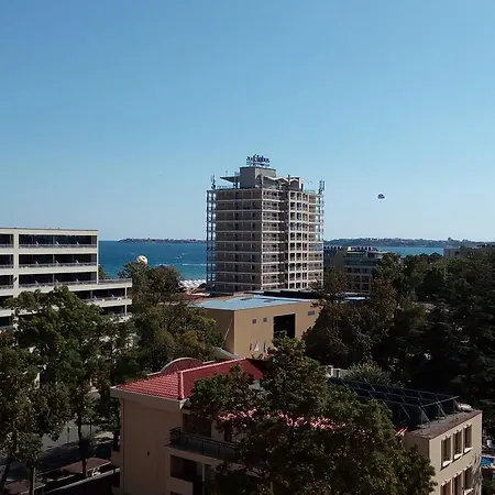 One-bedroom Private In Royal Beach * סאני ביץ'