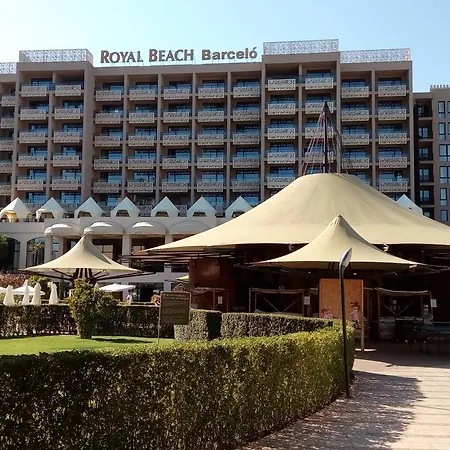 דירה One-bedroom Private In Royal Beach *